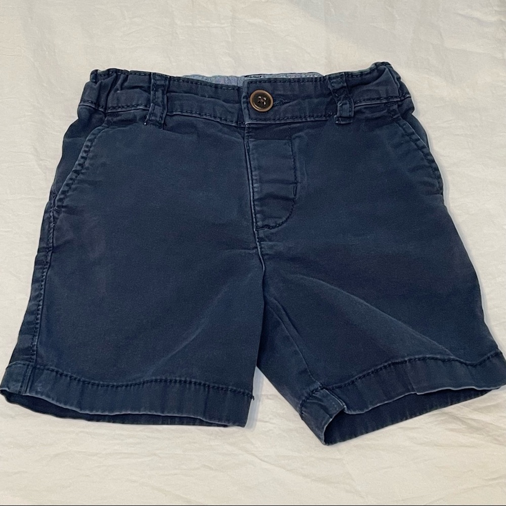 OshKosh 3T navy shorts